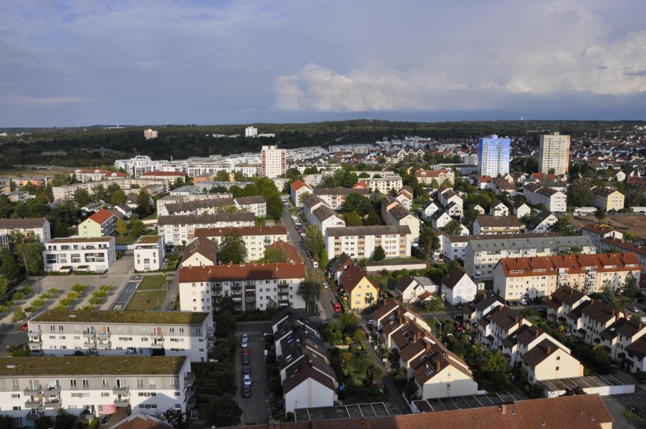 Ueber Den Wolken Und Super Zentral Zwischen Frankfurt Und Darmstadt - 100Qm Langen  Exterior photo